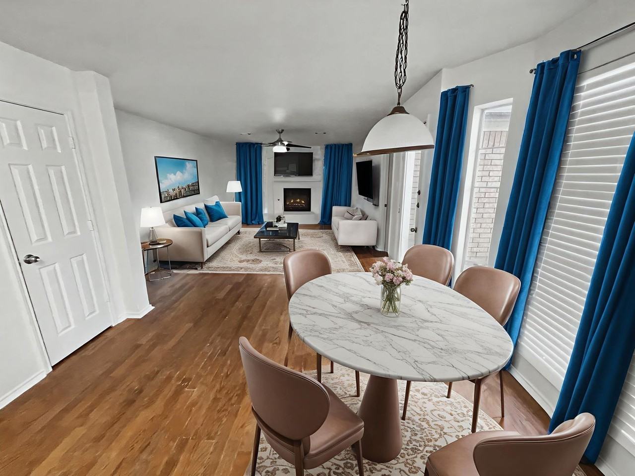 611 Mariposa Dr - Photo 2 of 50