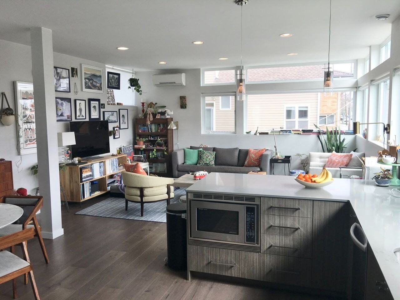 2418 Nw 62nd St - Photo 2 of 32