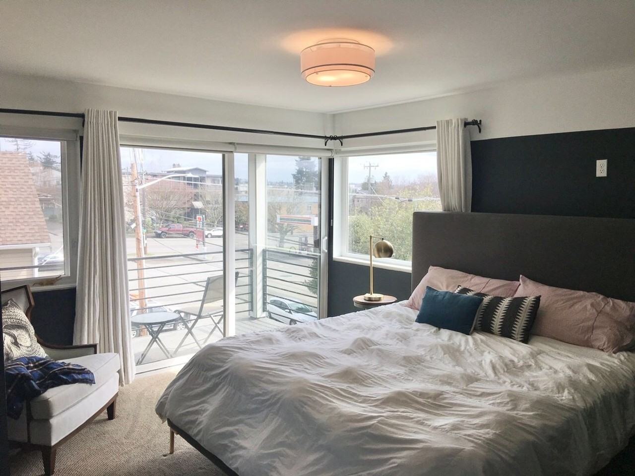 2418 Nw 62nd St - Photo 7 of 32