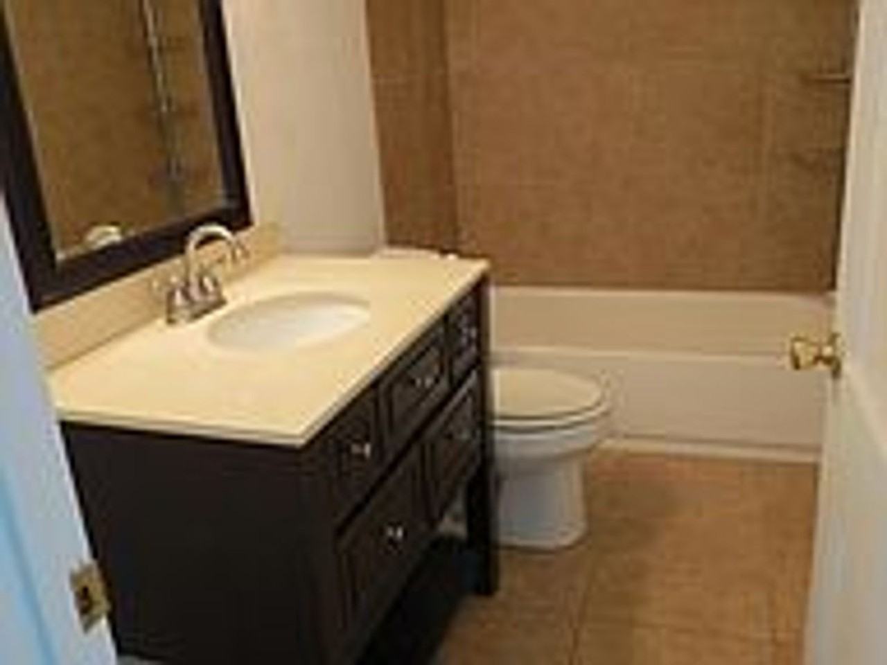 1208 E 31st St - Photo 7 of 10