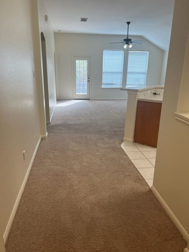 1717 Long Rifle Dr - Photo 6 of 32