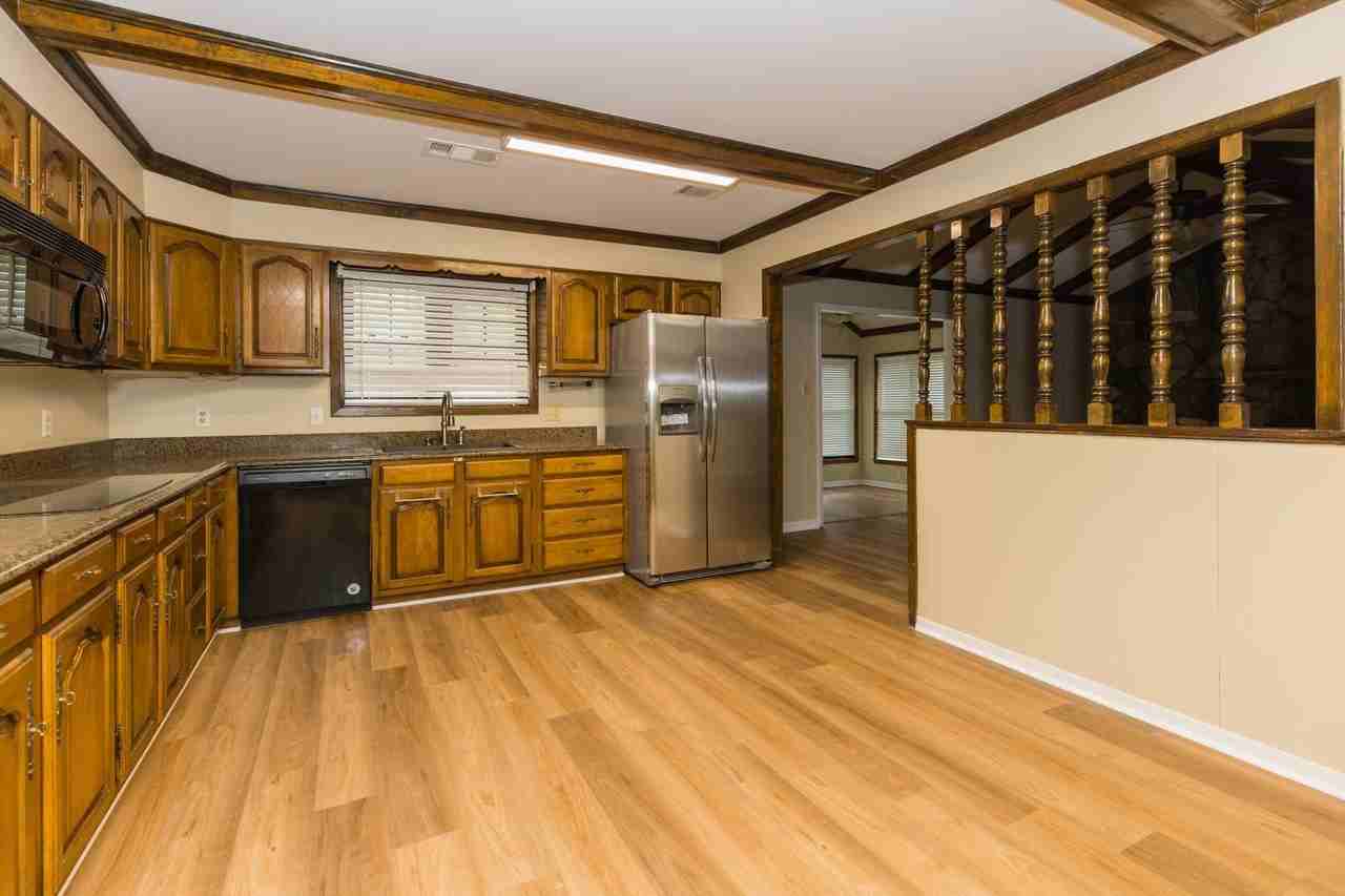 1805 Covey Dr - Photo 6 of 22