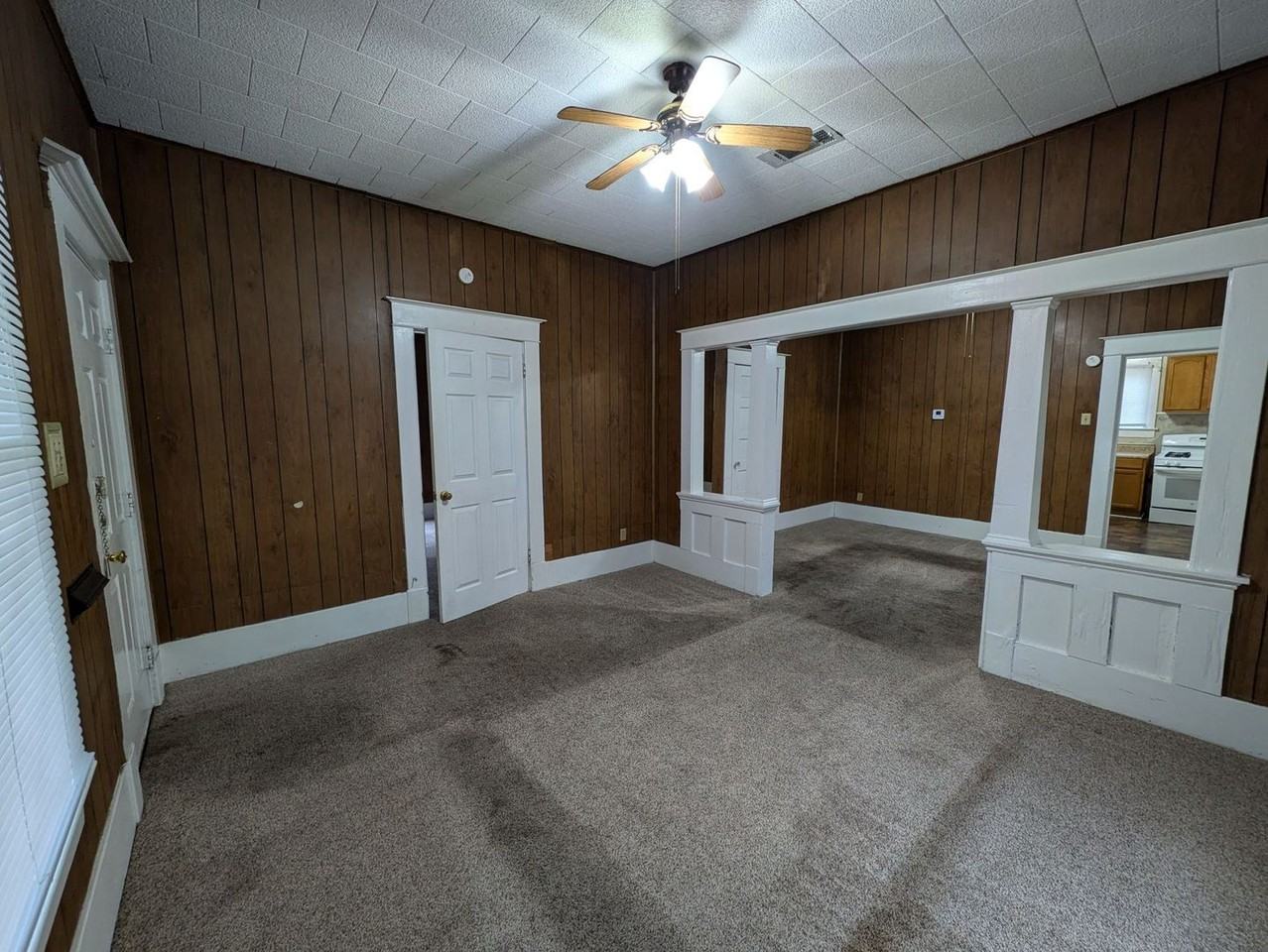 1819 10th St - Photo 2 of 15