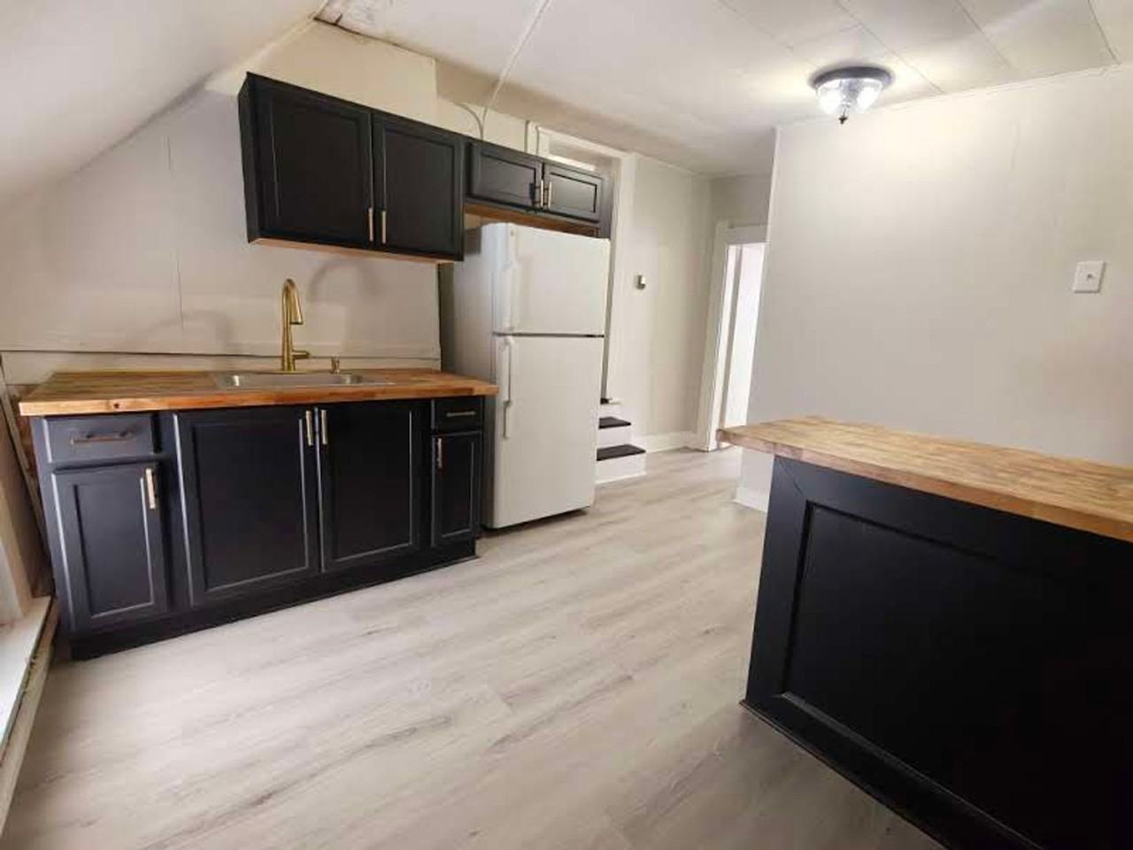 317 E Washington St - Photo 6 of 15