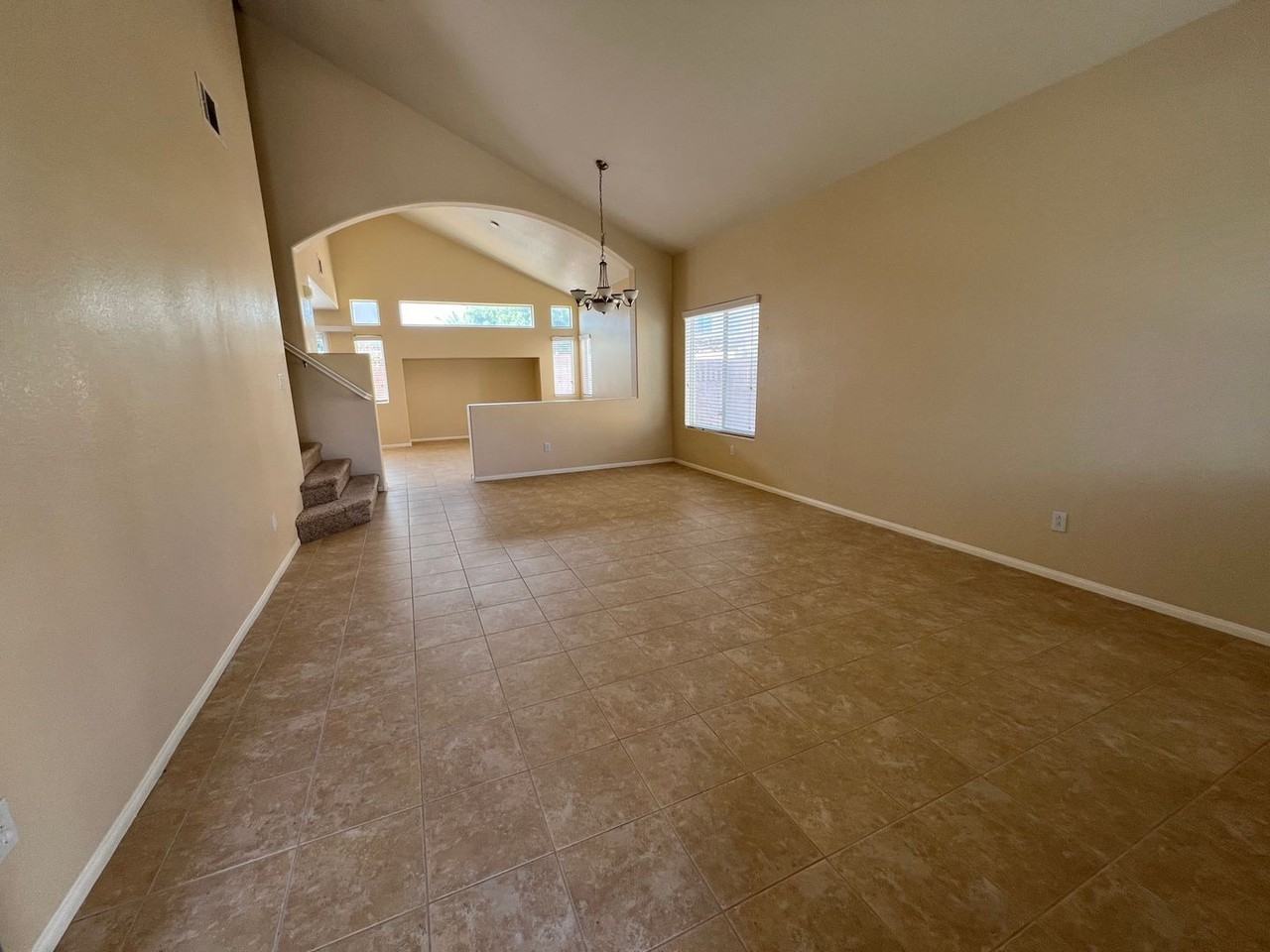 6313 Sterling Cap St - Photo 2 of 28