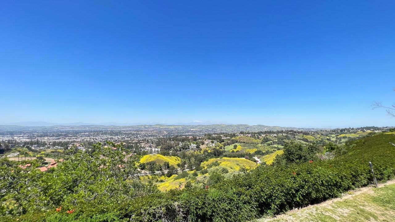 751 S Tourmaline Ct - Photo 6 of 30