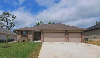 featured image of 111 E Rosalie