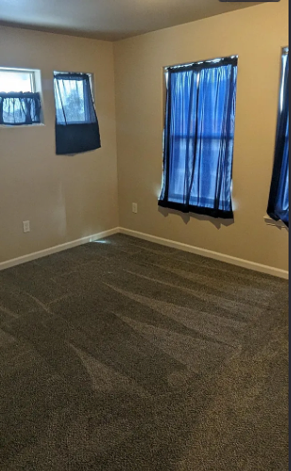 2540 Ladera Dr - Photo 3 of 11