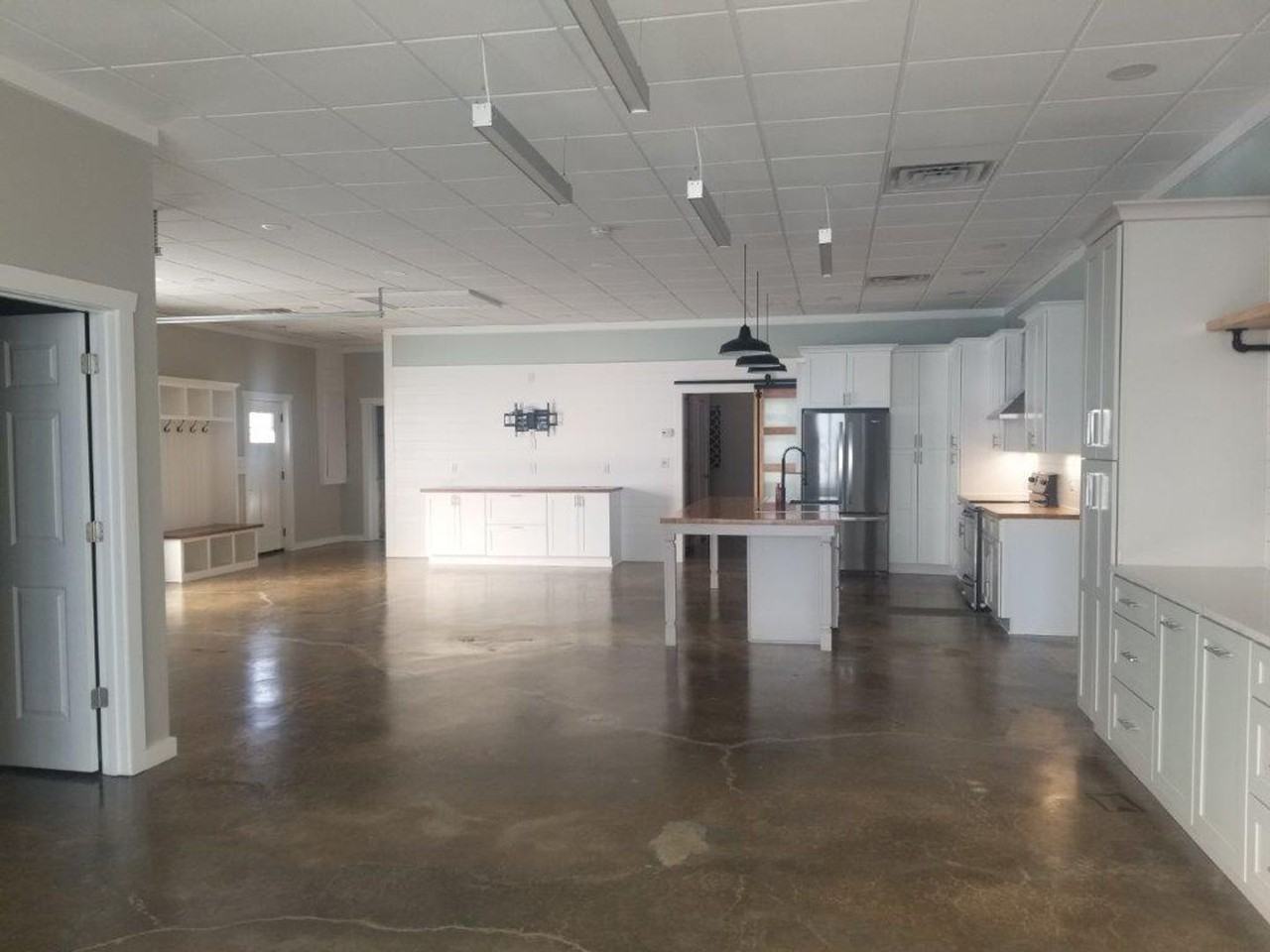 6047E Wayne Memorial Dr Ne - Photo 7 of 25