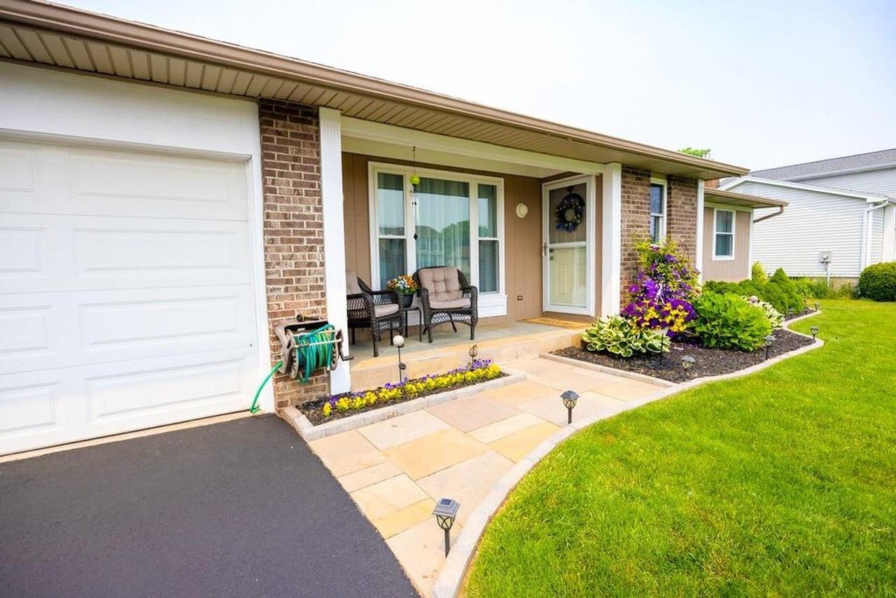 67 Orchard Creek Cir - Photo 2 of 29