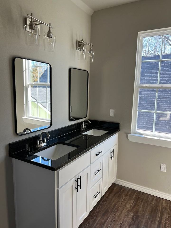 2553 W Harold St - Photo 6 of 12