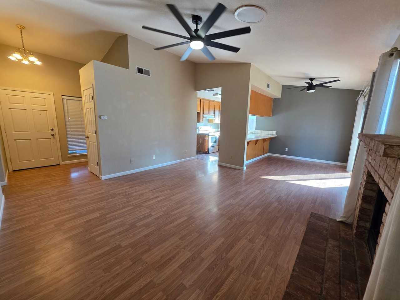 4543 Capurso Dr - Photo 6 of 33