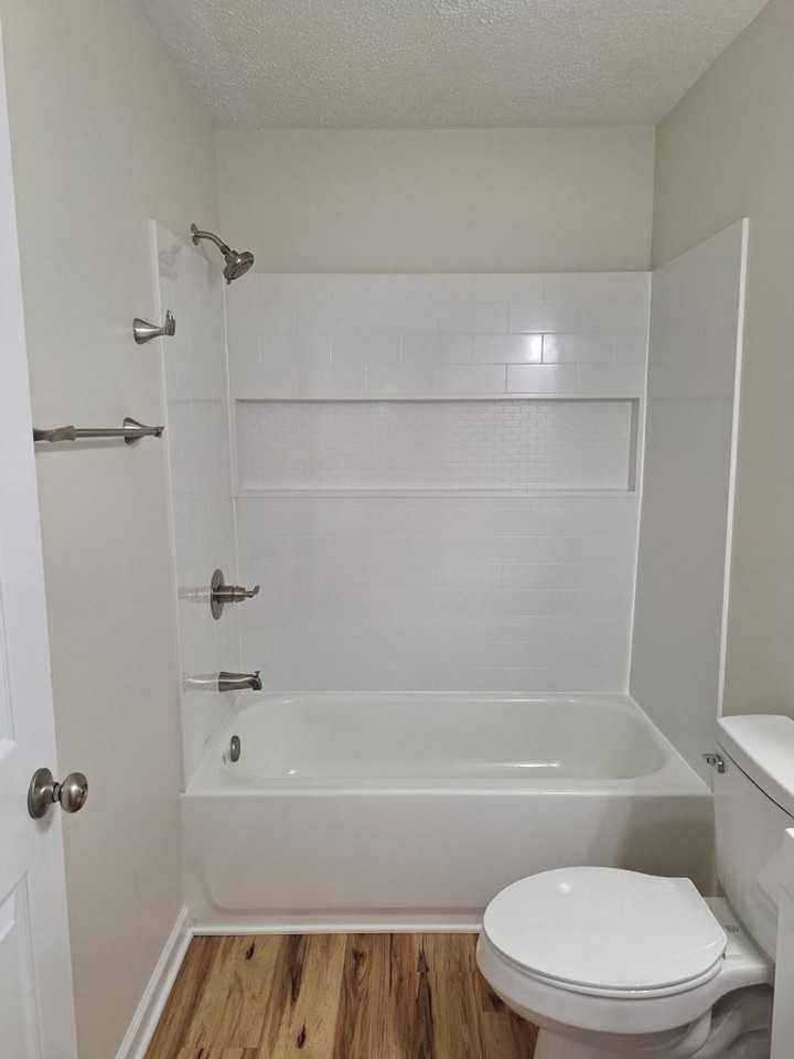 440 W Outer Dr - Photo 6 of 15