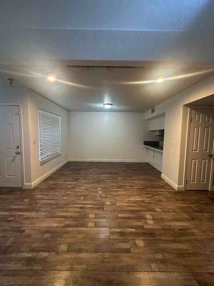 3600 Ashe Rd - Photo 2 of 8