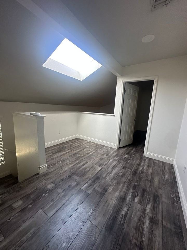 3600 Ashe Rd - Photo 5 of 8