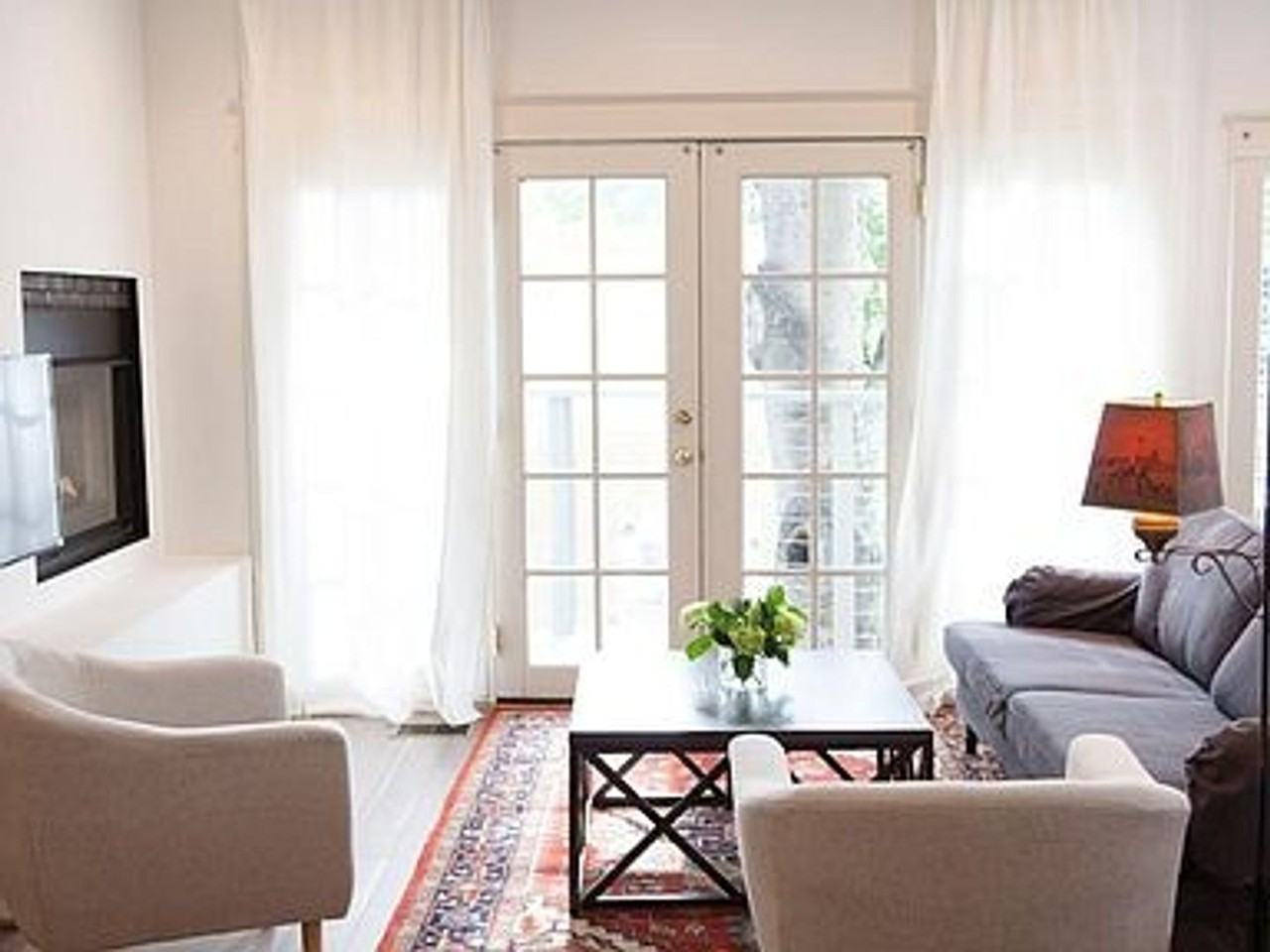 1923 19th Ave S #B - Photo 4 of 17