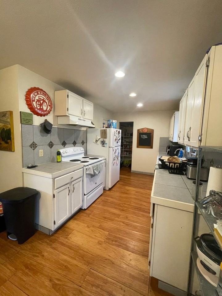 1300 Ponderosa Dr - Photo 5 of 13