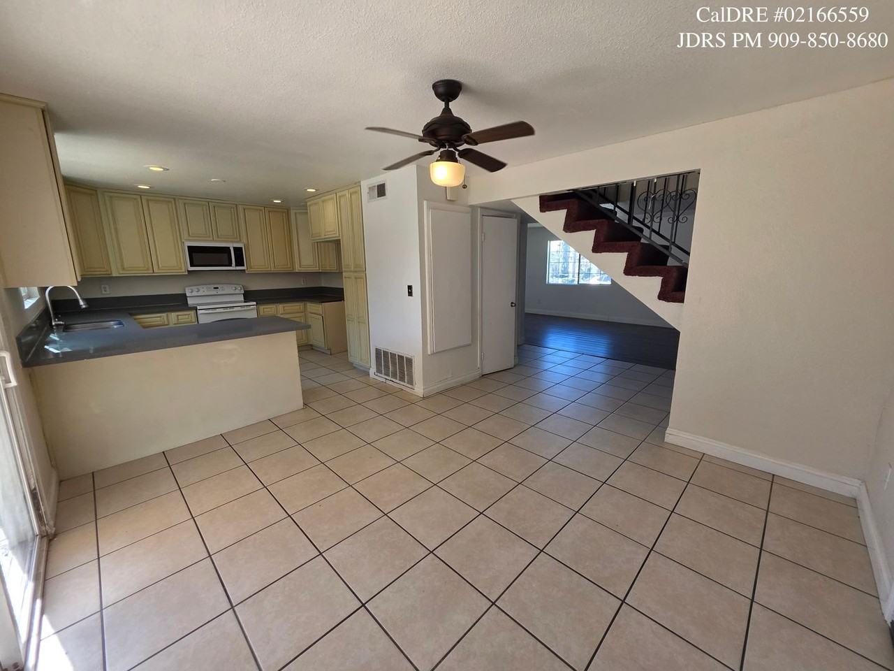 969 S Sage Ave - Photo 5 of 20