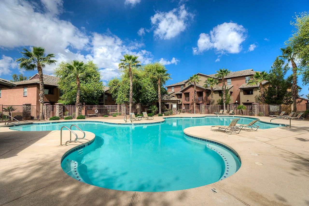 San Clemente Apartments - Photo 5 of 19