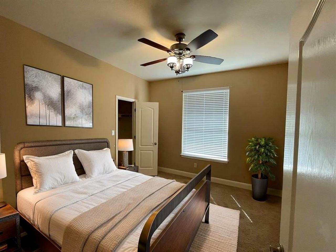 3001 Lombardi Way - Photo 4 of 39