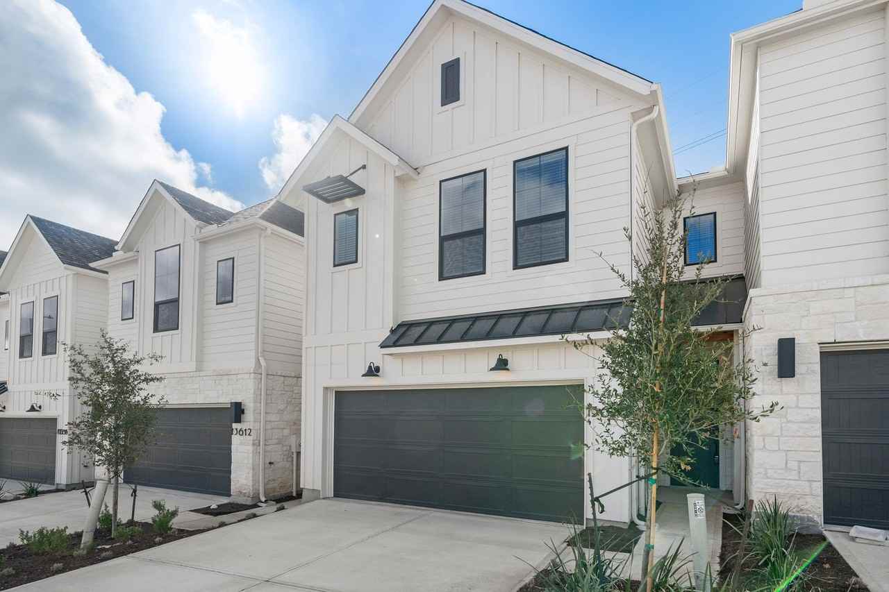 13616 Giovannis Gdn - Photo 3 of 39