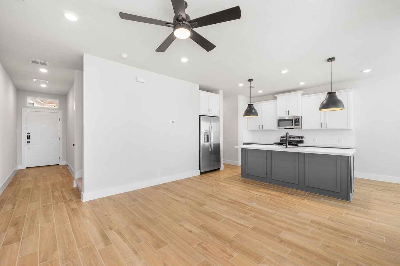 13616 Giovannis Gdn - Photo 6 of 39