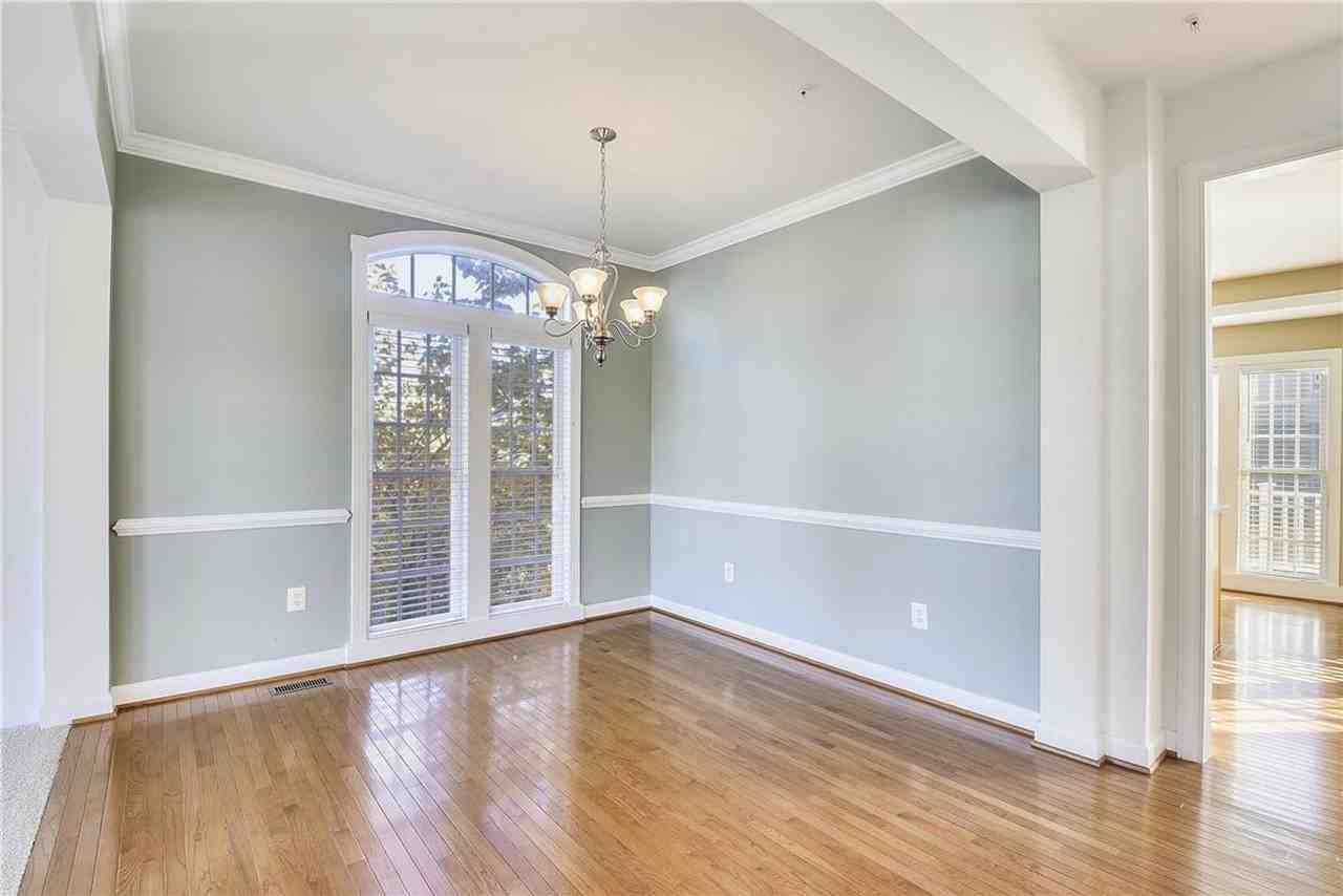 12923 Benton Park Cir - Photo 6 of 28