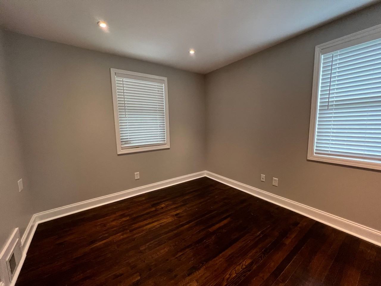 1114 1114 Straightway Ave  - 1114 B Straightway Ave - Photo 6 of 10