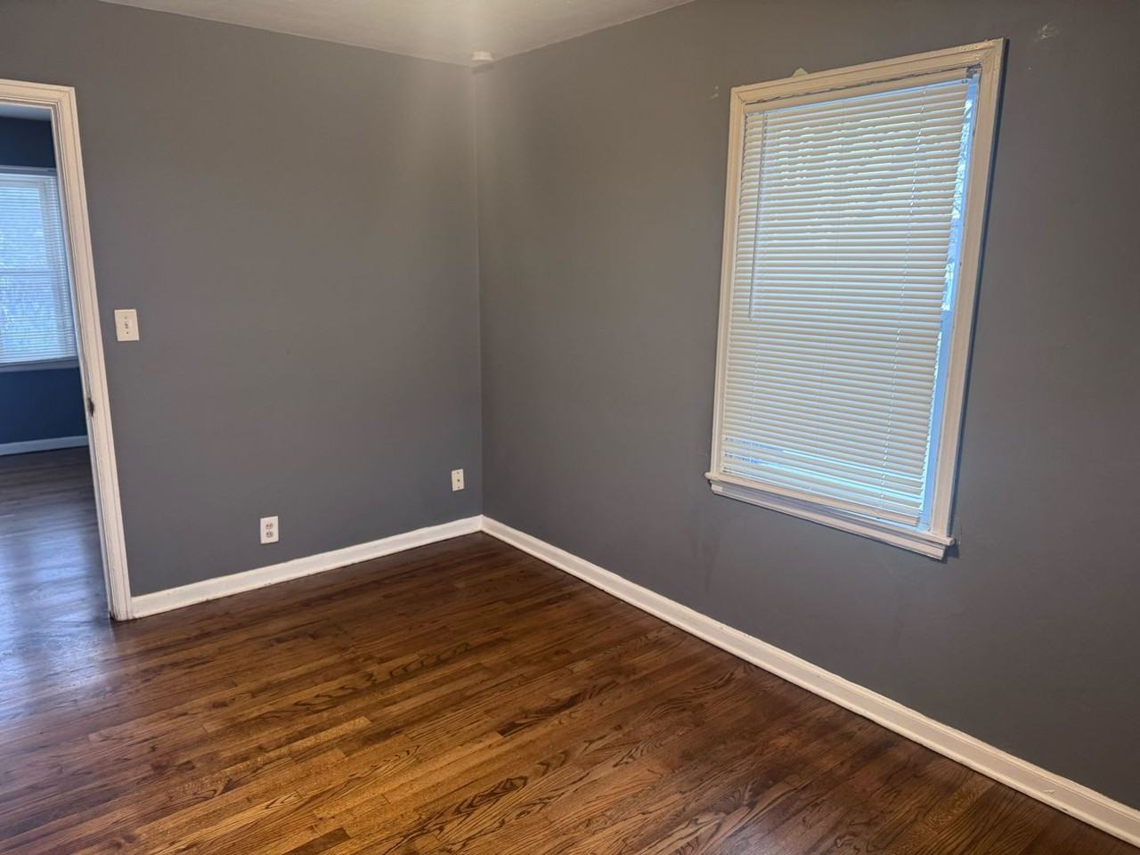 906 S Noland Rd - Photo 7 of 9