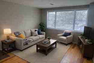 912 1/2 S Noland Rd - Photo 1 of 1