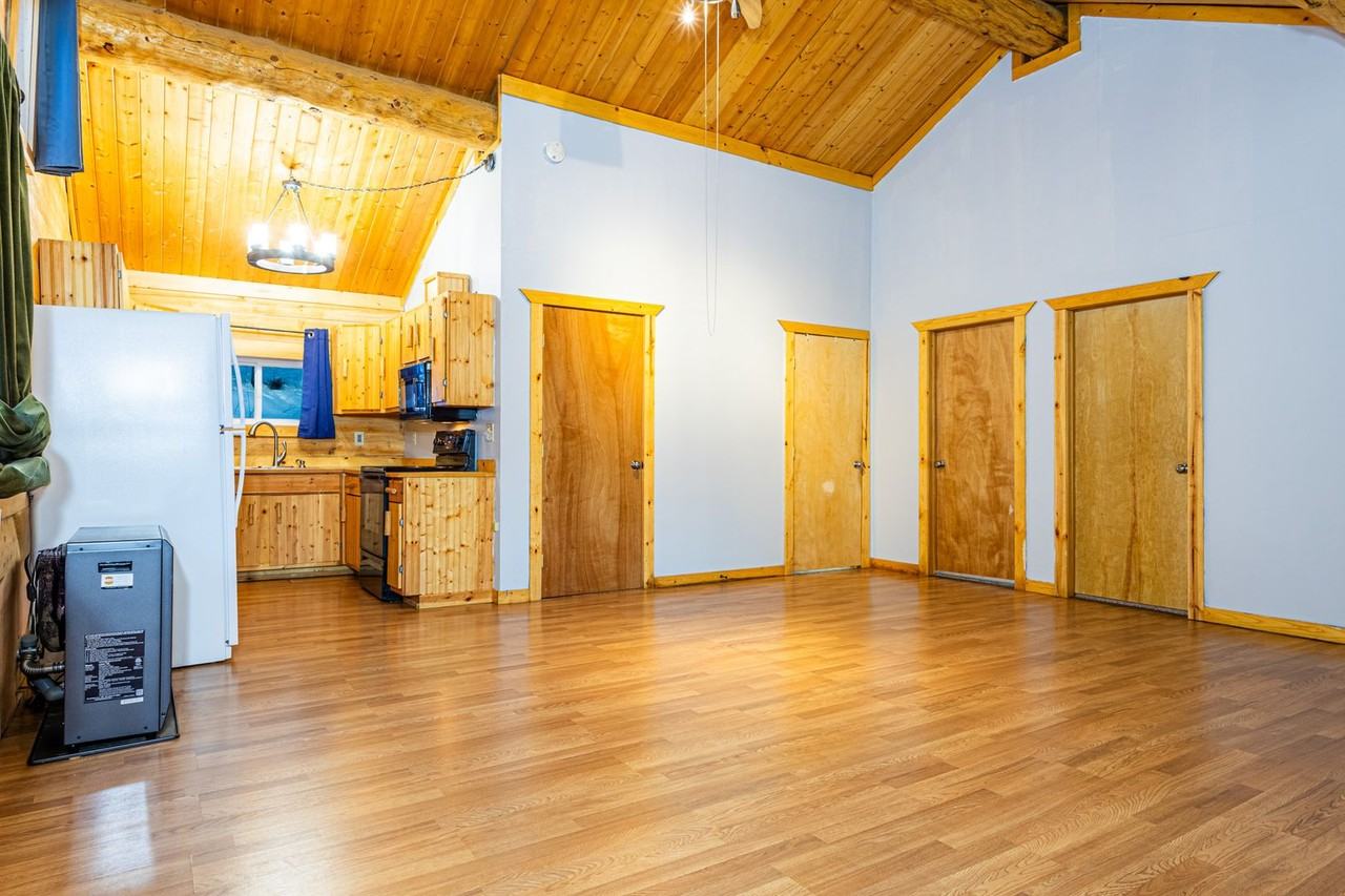 1428 Kirk Cir - Photo 3 of 11