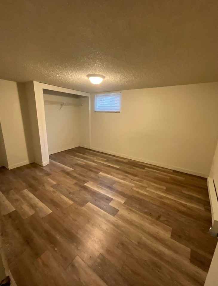 806 Nw 53rd St - Photo 2 of 16