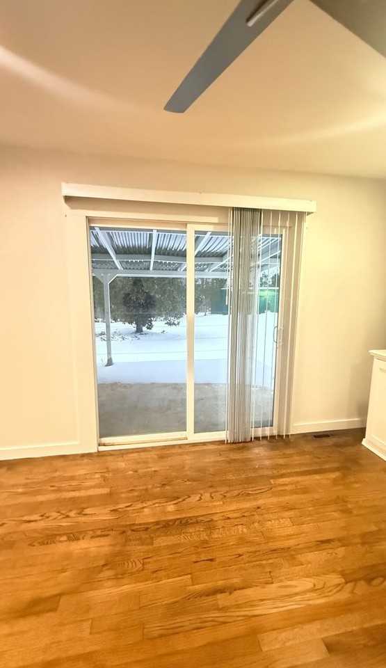 6207 Hillcrest Ct - Photo 7 of 18