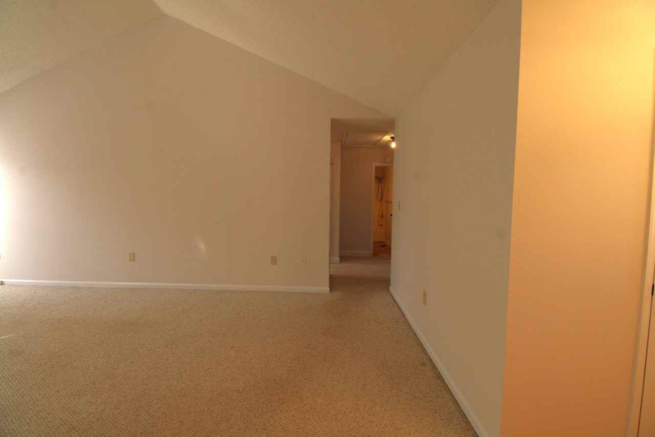 200 N Wesleyan Cir - Photo 3 of 27