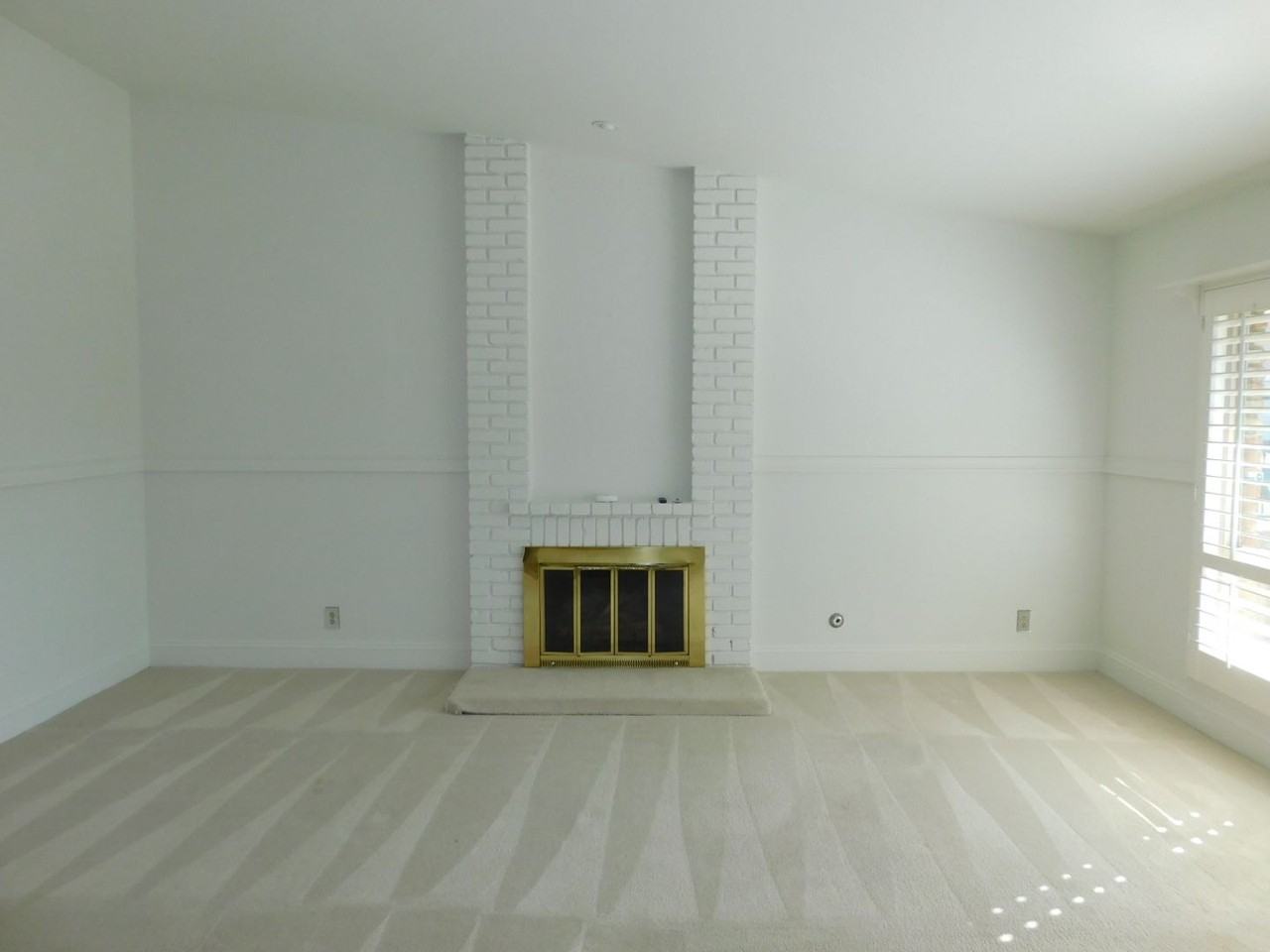 1125 Seville Pl - Photo 4 of 27