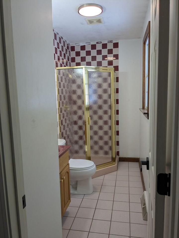 2917 Darlington Rd - Photo 5 of 17