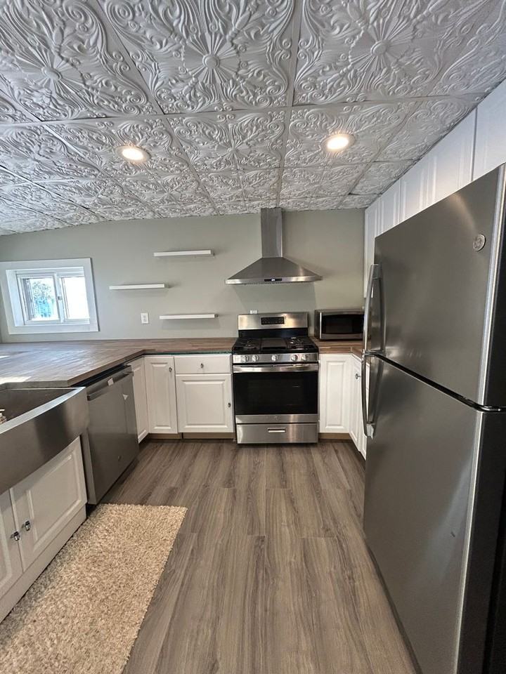 641 Pine St - Photo 7 of 21