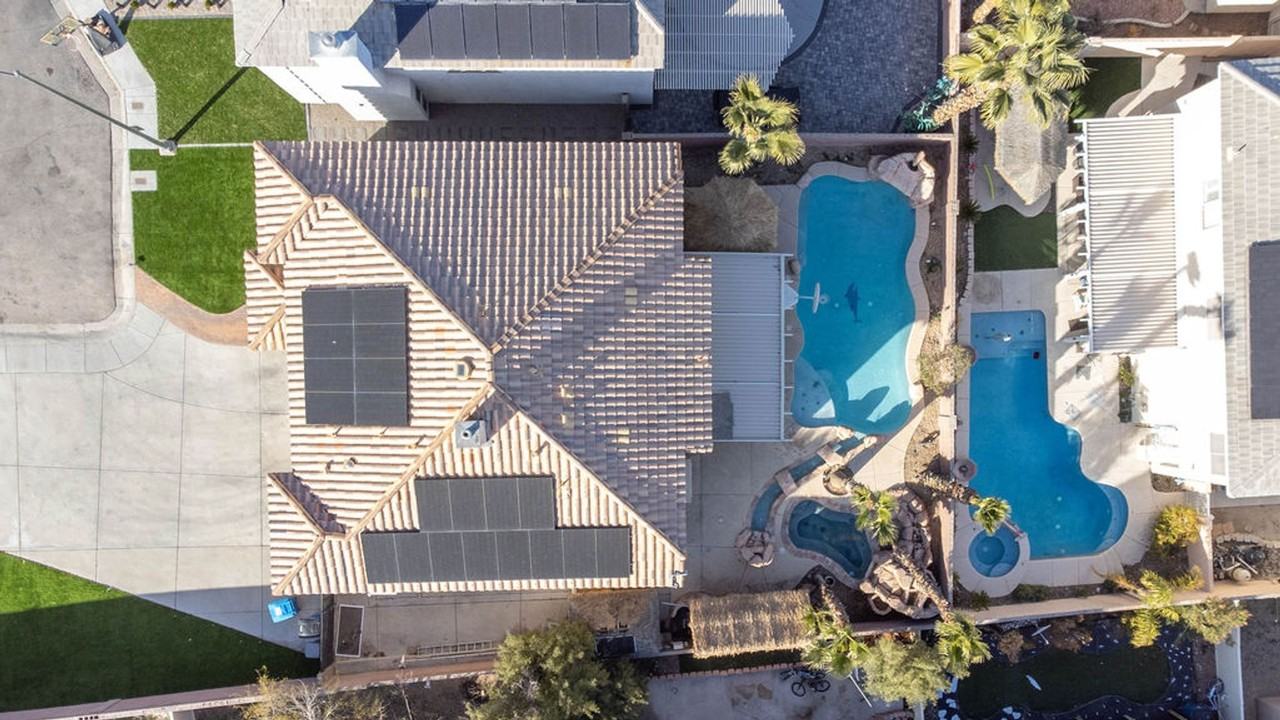 7898 Spindrift Cove St - Photo 7 of 50