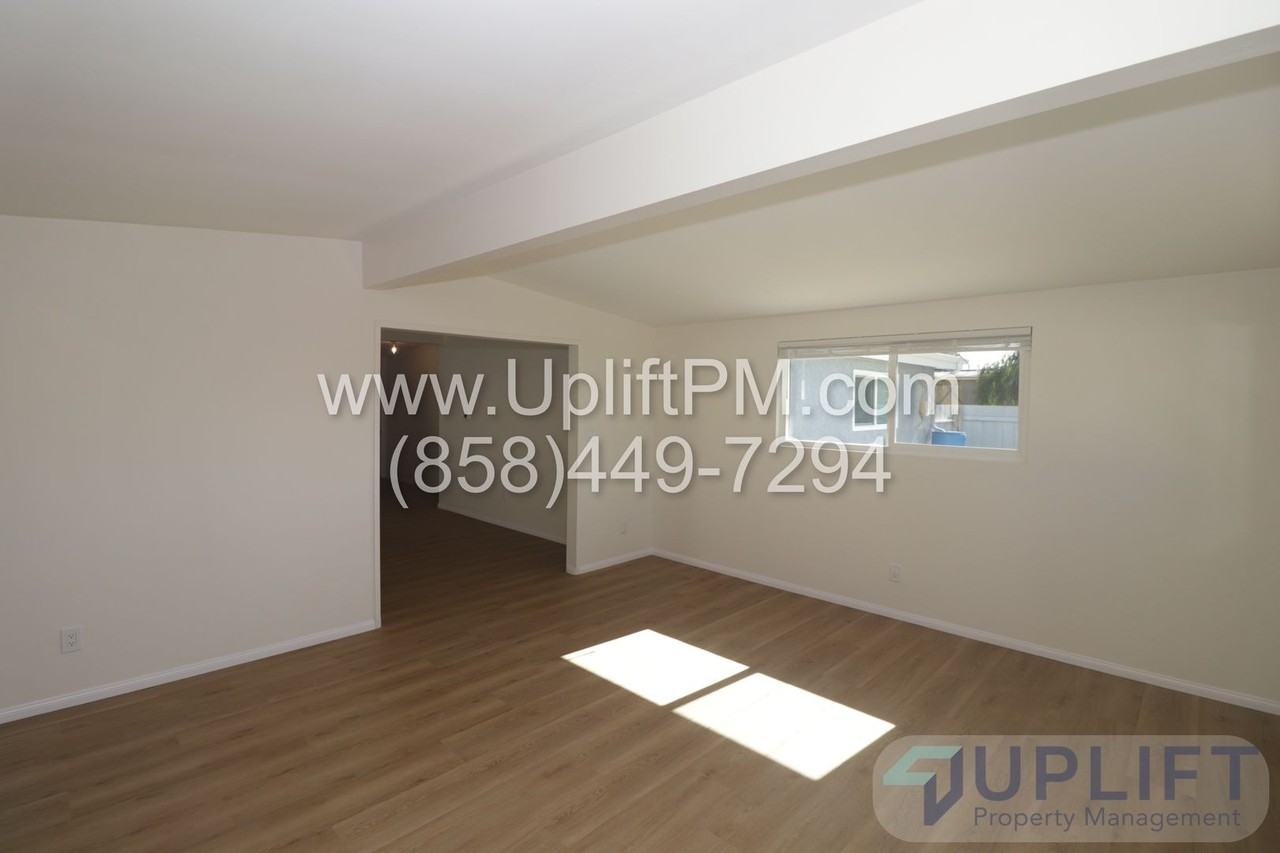 1390 Connecticut St - Photo 3 of 50