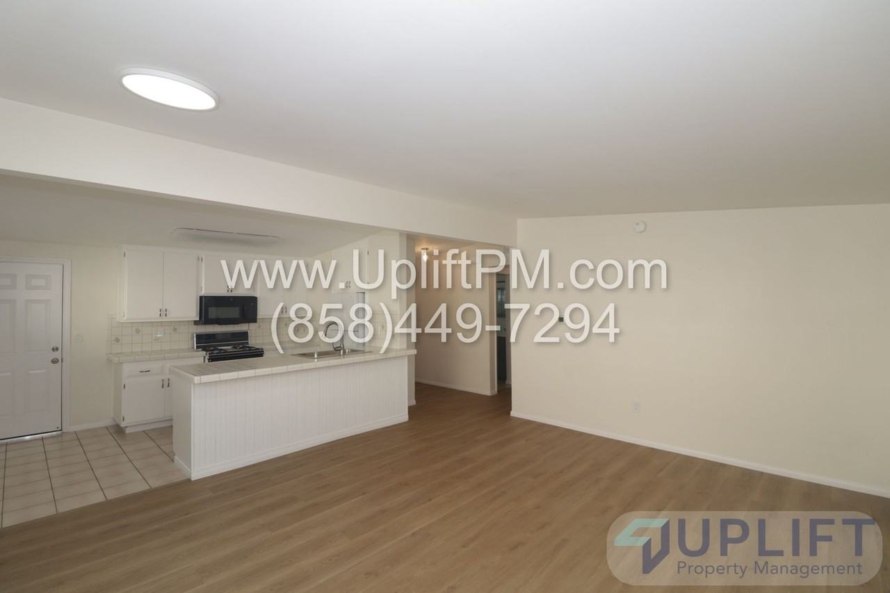 1390 Connecticut St - Photo 3 of 36