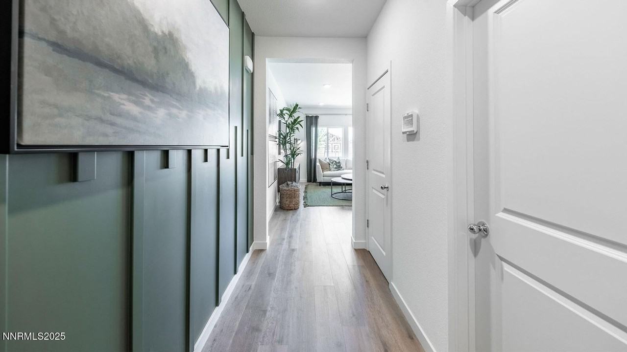 7481 Capstone Dr - Photo 2 of 21