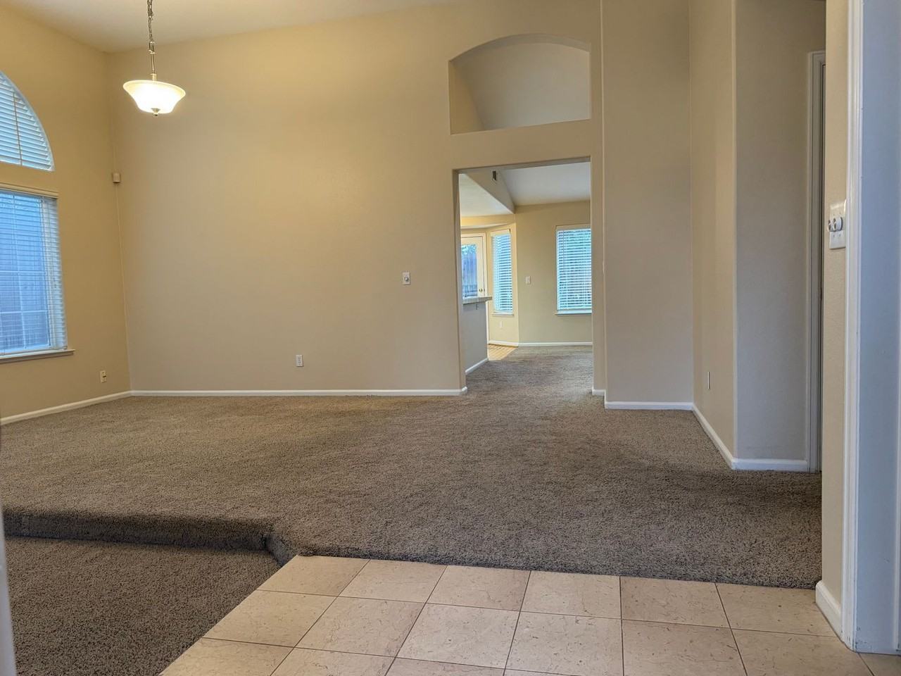 251 Luna Cir - Photo 2 of 19