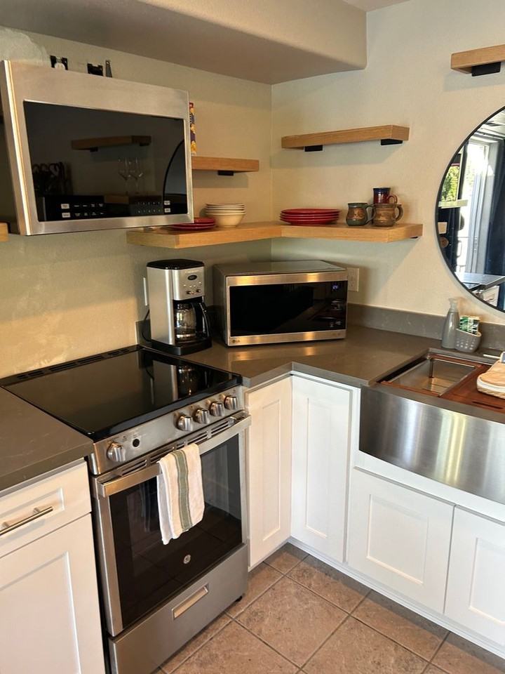 9734 62nd Ave Se - Photo 3 of 9