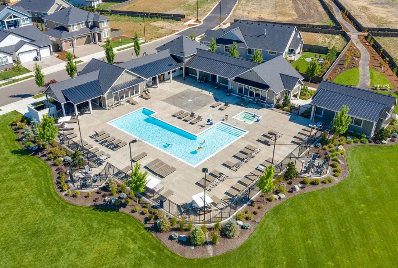 4172 Se Century Blvd - Photo 2 of 4