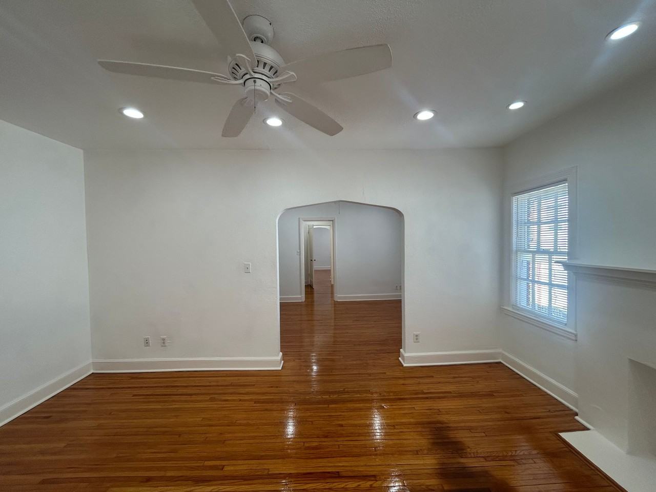 1610 S Quaker Ave #3 - Photo 3 of 17