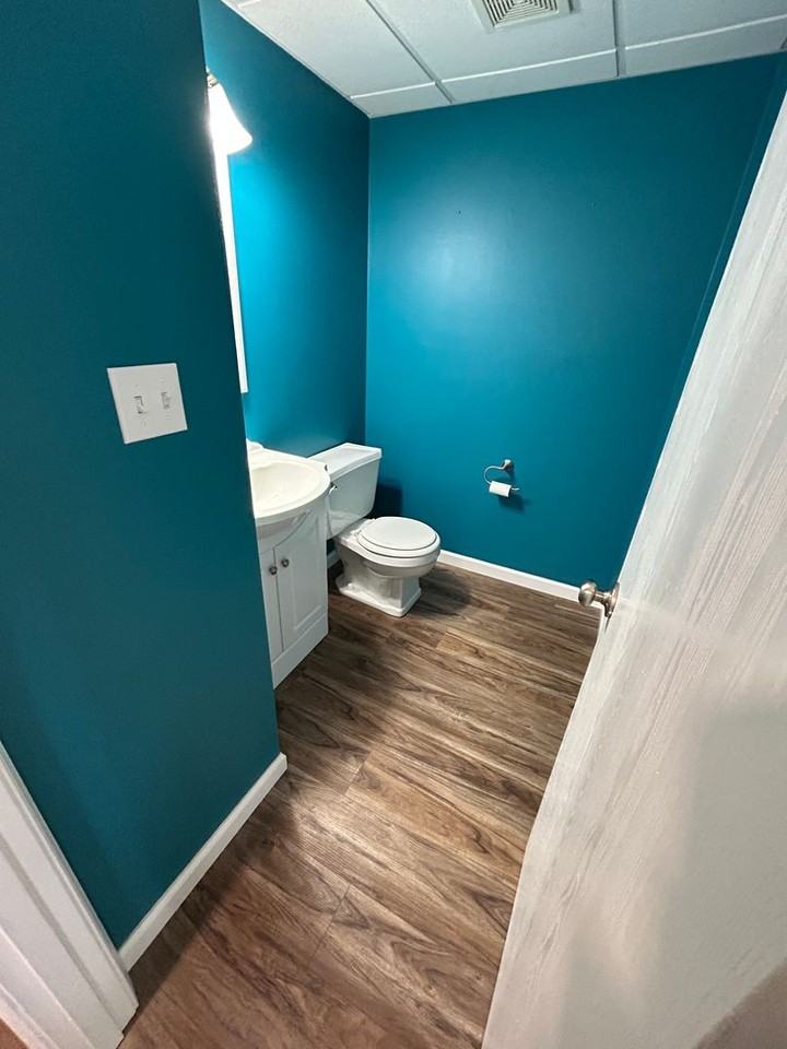 2801 W Broadway - Photo 7 of 12