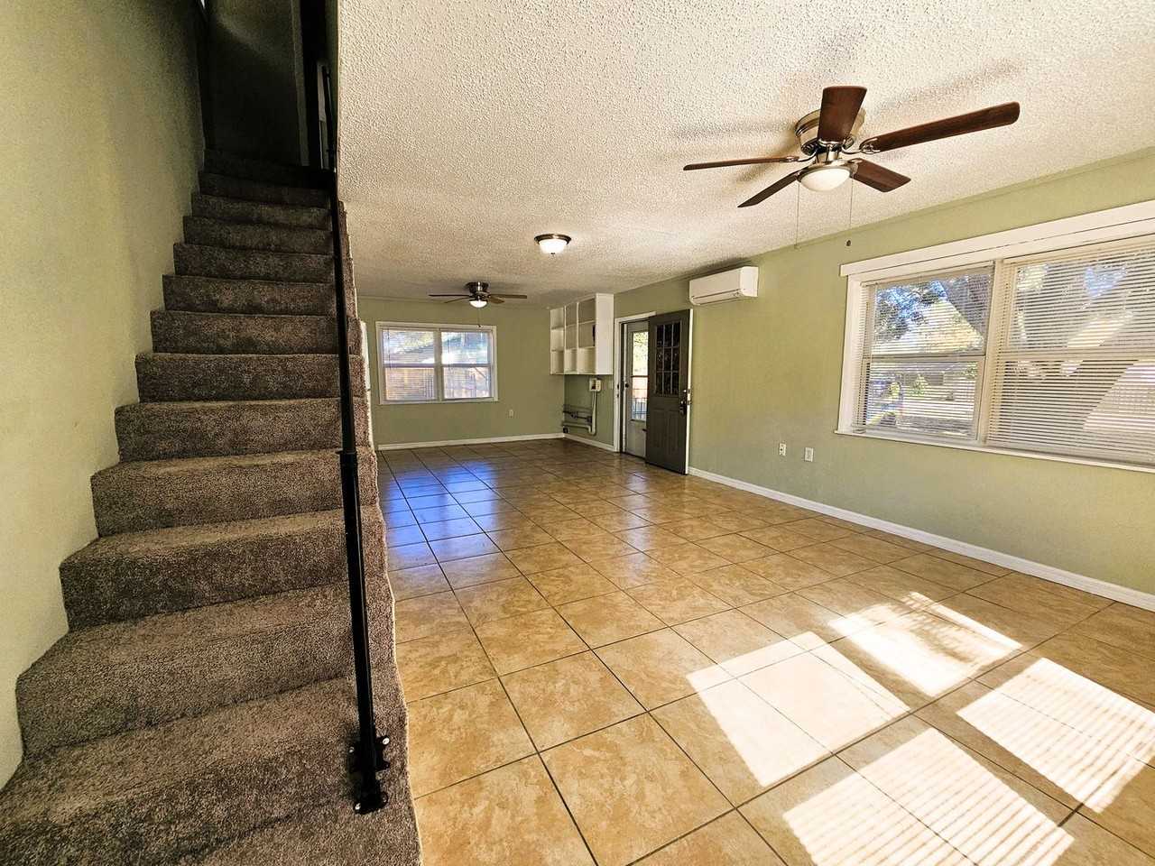 538 Orange St - Photo 7 of 19