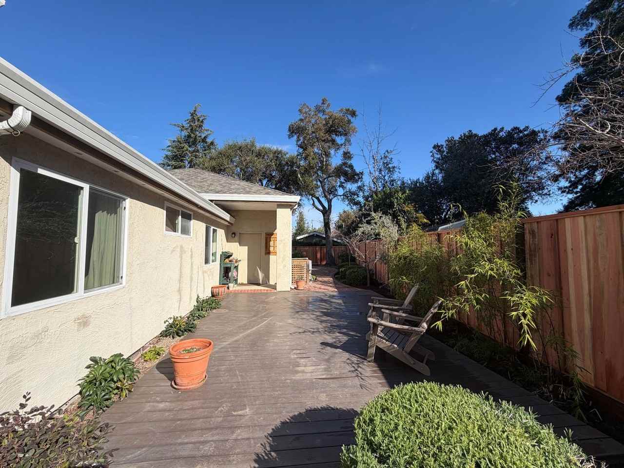 16781 Leroy Ave - Photo 6 of 9