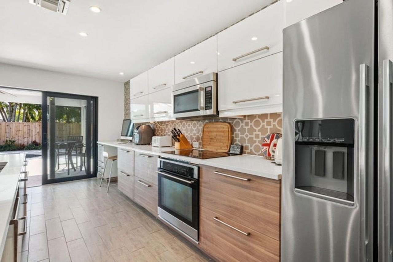 1812 Juno Isles Blvd - Photo 2 of 21