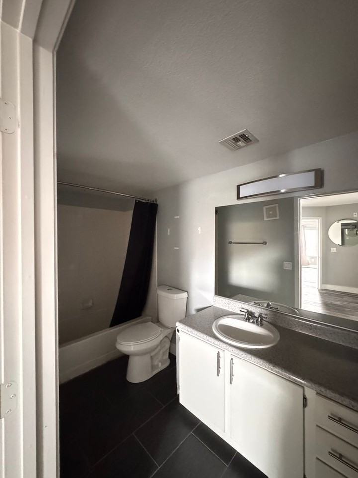 555 E Silverado Ranch Blvd #12-2085 - Photo 6 of 29